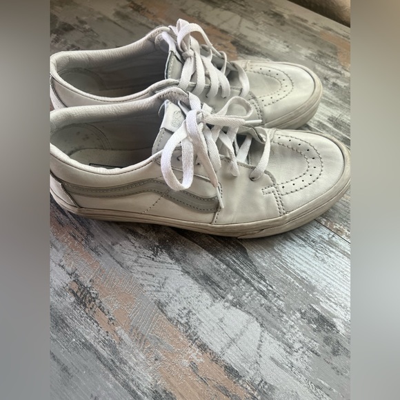 Vans of the wall leather size 7.5 - Picture 3 of 11
